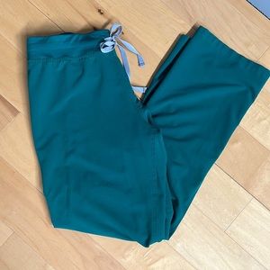 FIGS, basic livingston green pants, med